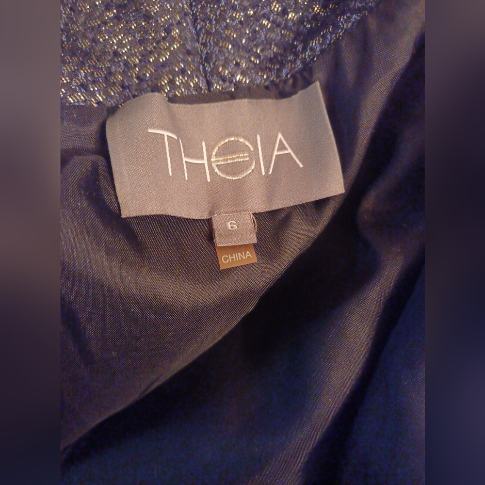 Theia Shimmer Evening Coat - Picture 4 of 6